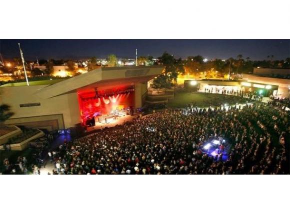 Ugly Sweater Holiday Party: Rise Against, The Struts & Sleeping with Sirens at Mesa Amphitheater